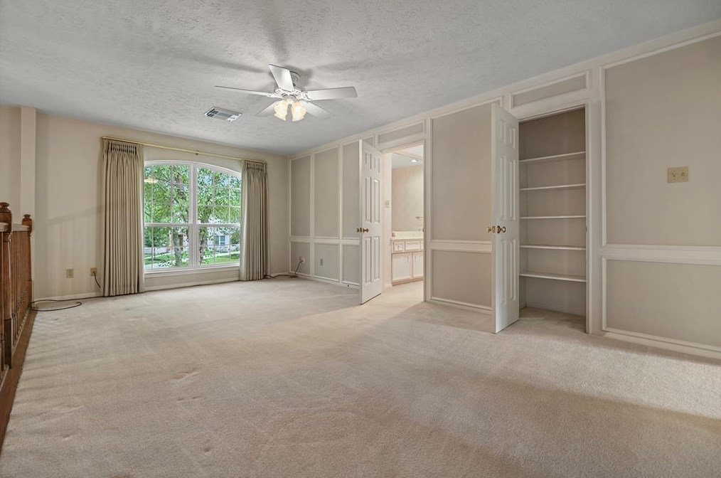 15971 Knl Ldg Dr, Houston TX  77095-1670 exterior