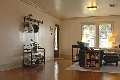 735 E 12th Street, Houston, TX 77008 - Photo 4