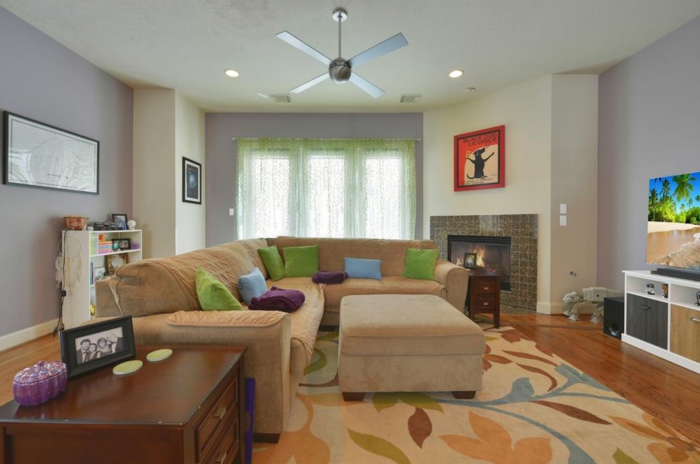 719 Reinerman St, Houston TX  77007-5236 exterior