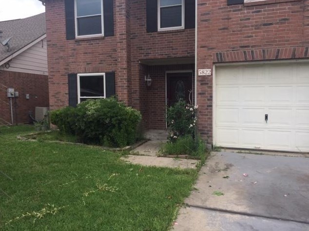 5822 Wickover Ln, Houston, TX 77086