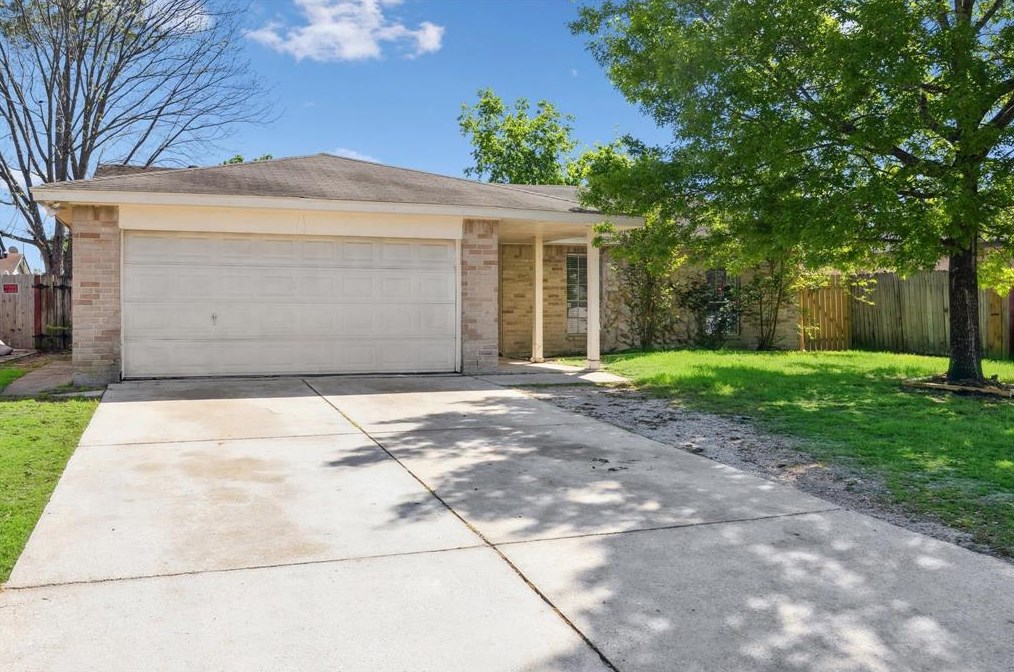 7623 Fur Market Dr, Houston, TX 77064-8204