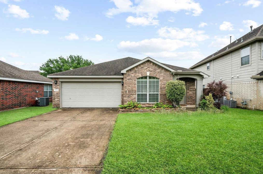 21934 Gosling Cedar Pl, Spring TX  77388-3523 exterior
