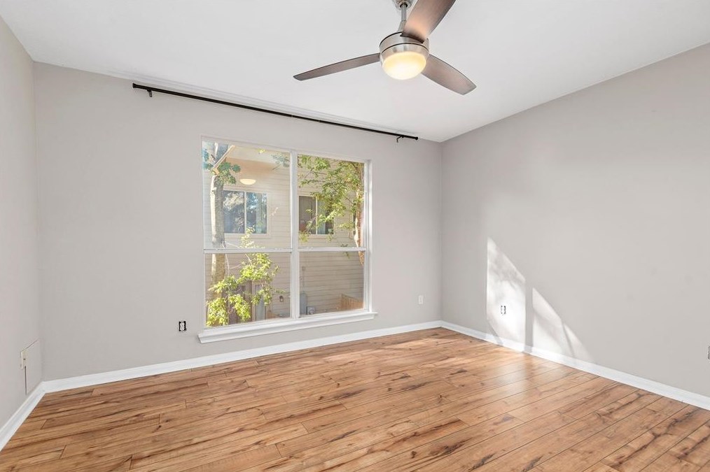 1113 Robin, Houston TX  77019-4612 exterior