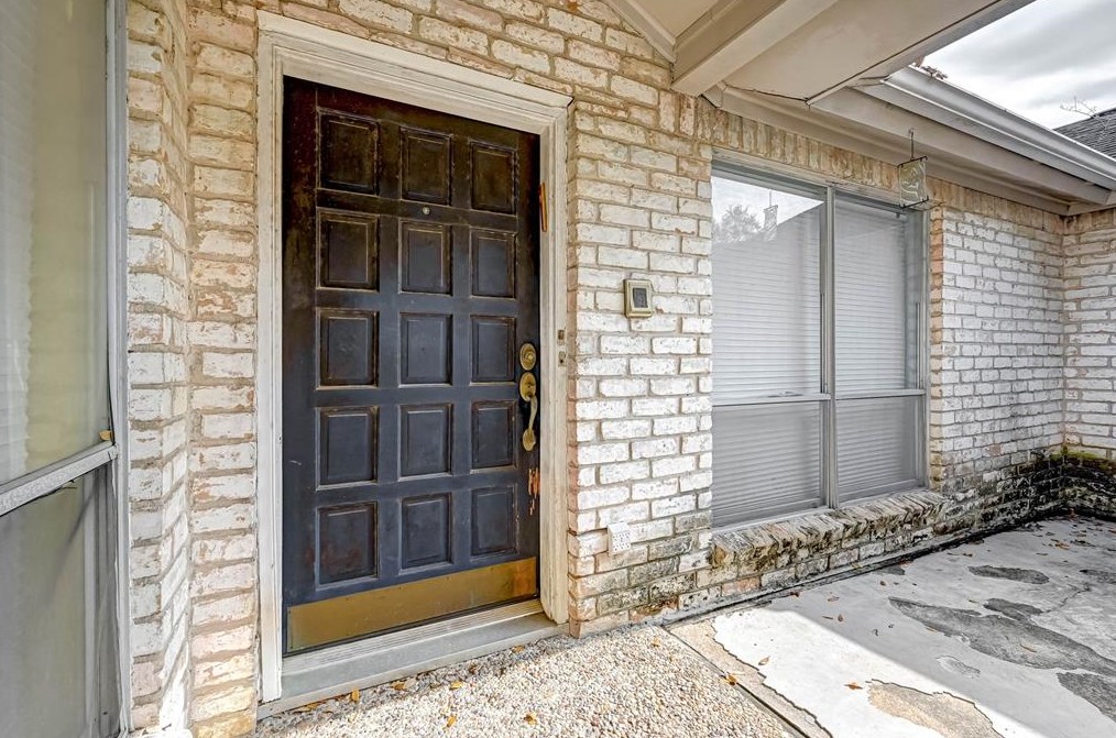 10911 Paulwood Dr, Houston, TX 77071-1607