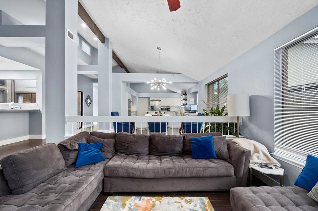 2639 Austins Pl, Sugar Land TX  77478-4332 exterior