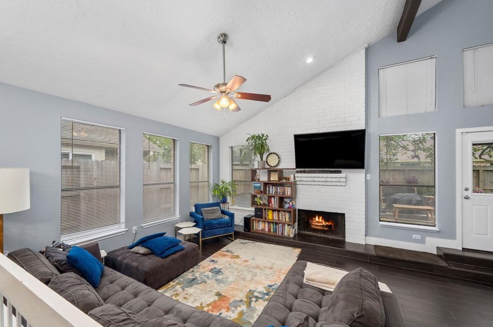 2639 Austins Pl, Sugar Land TX  77478-4332 exterior