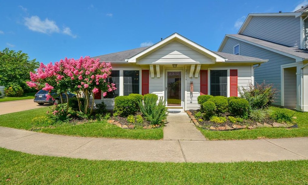 20934 Patriot Park Ln, Katy, TX 77449