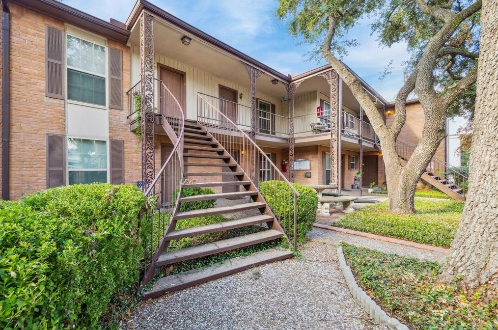 1523 Heights Blvd Apt 12, Houston, TX 77008