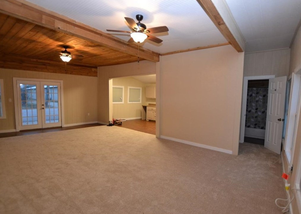 112 Kernohan St, Crosby, TX 77532