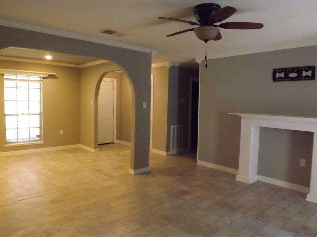 7313 Whippoorwill Ln, Texas City, TX 77591