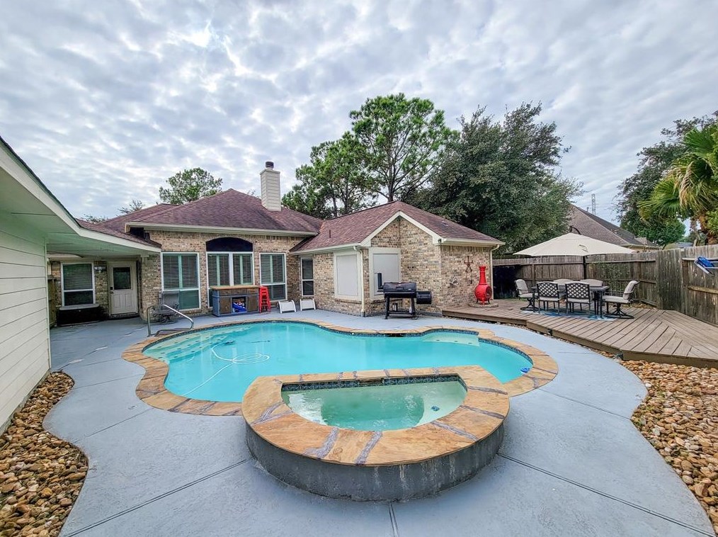 16814 Lodestone Ct, Houston, TX 77095-4846