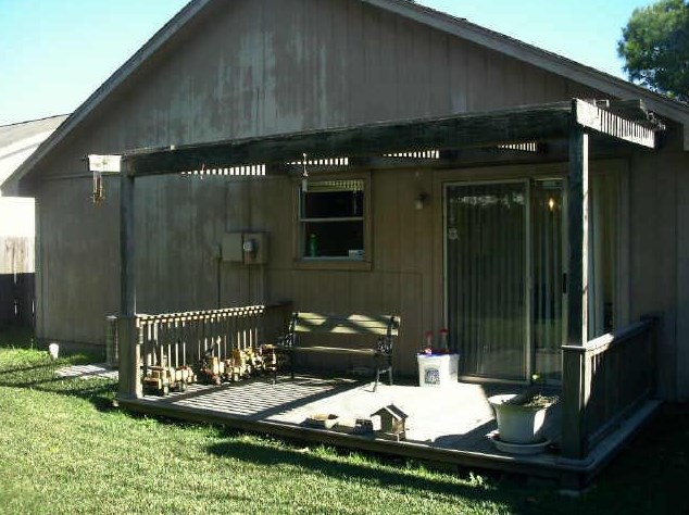 4311 Daisy Meadow Dr, Katy TX  77449-5536 exterior
