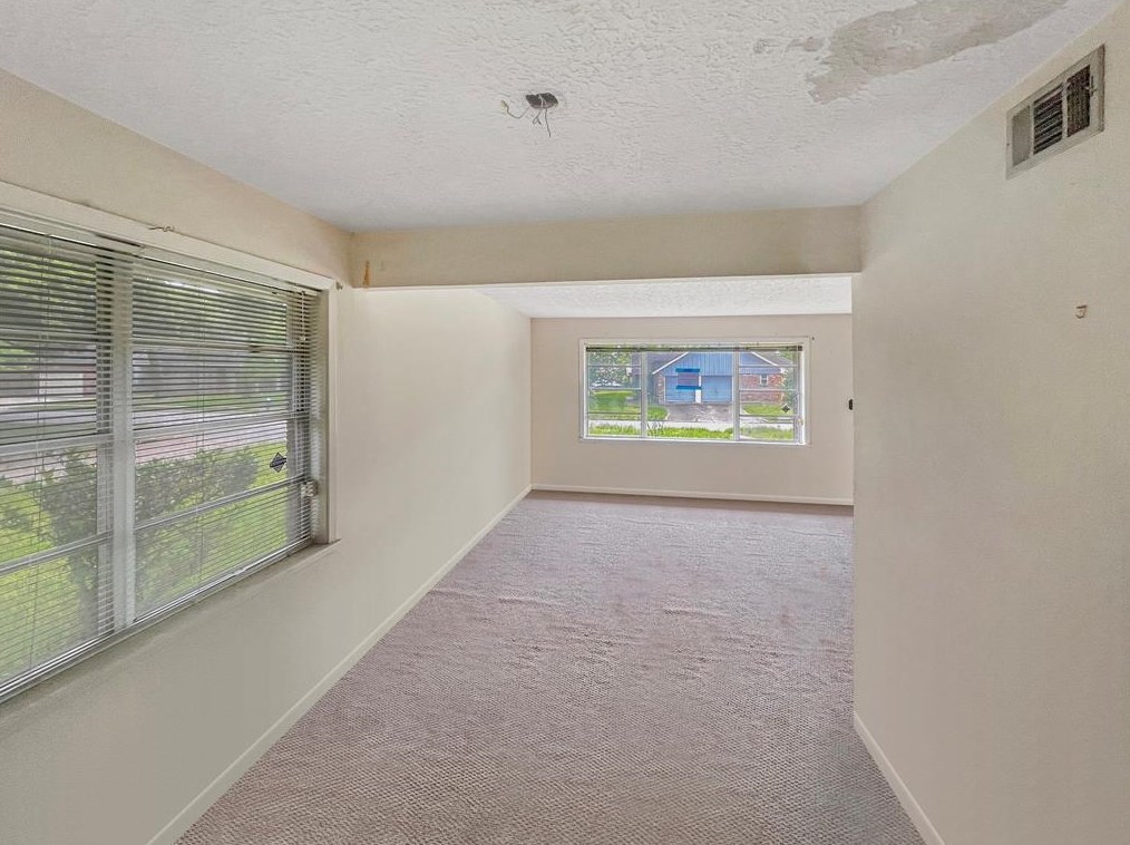 5347 Laurel Crk Way, Houston TX  77017-6252 exterior