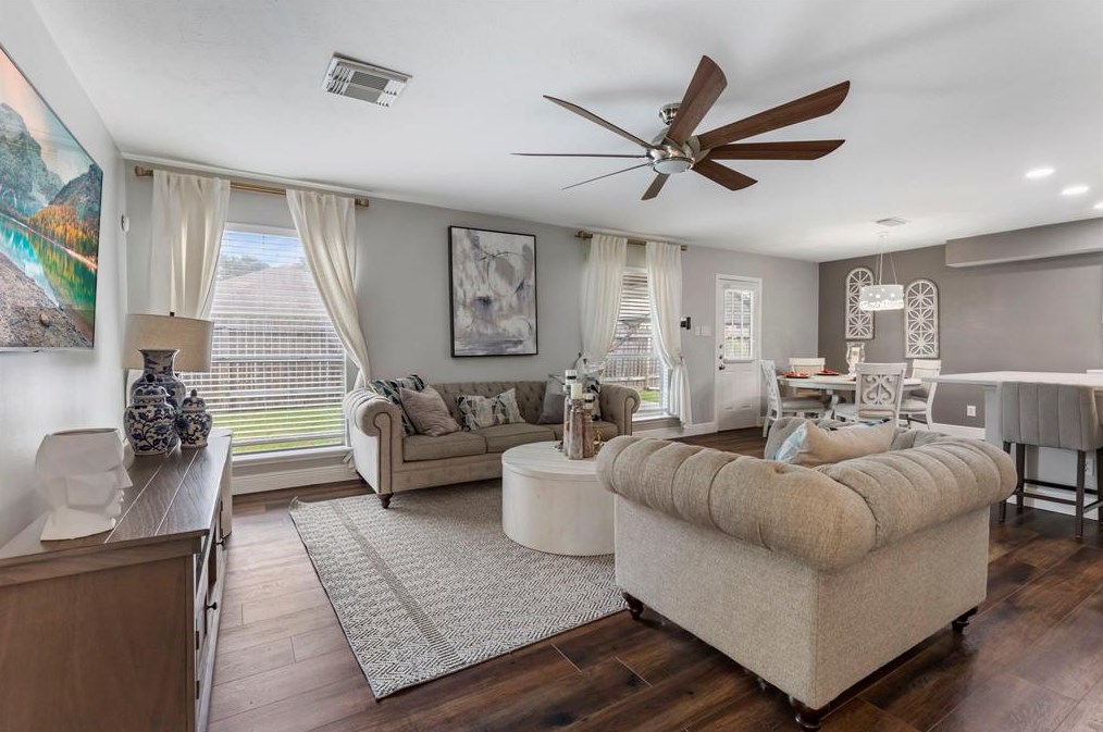 16783 Canary Ct, Conroe, TX 77385-3765