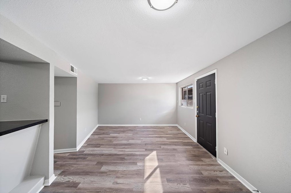 4822 Merwin St #4, Houston, TX 77027