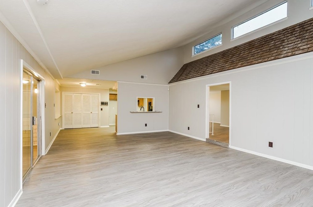 327 Enchanted Trail Dr, Spring TX  77388-8924 exterior