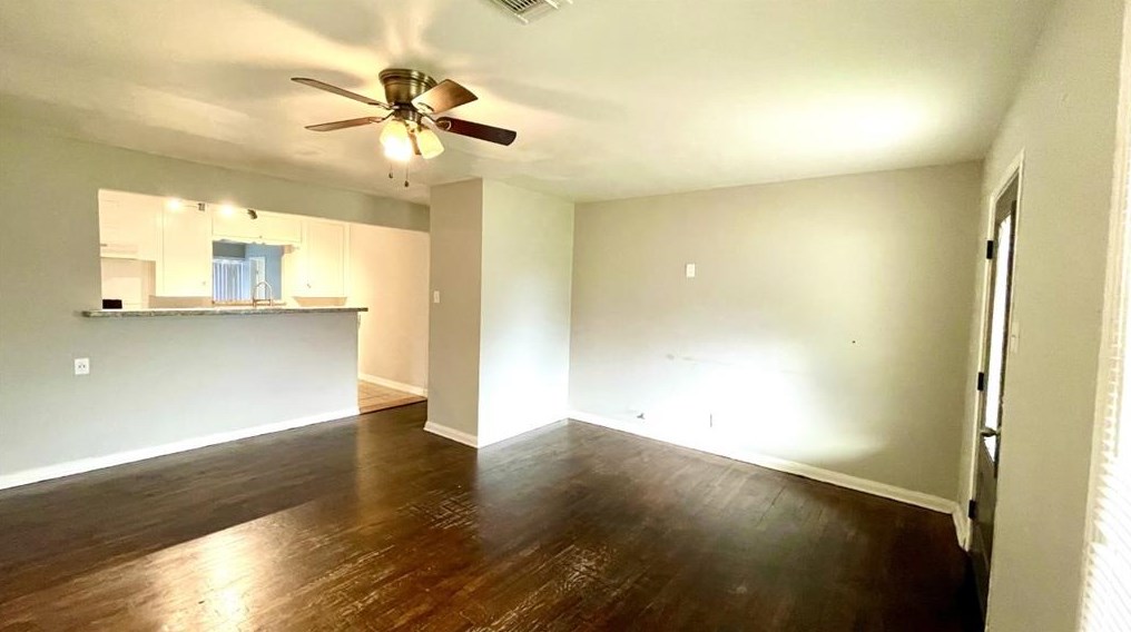 7703 Erath St, Houston, TX 77012