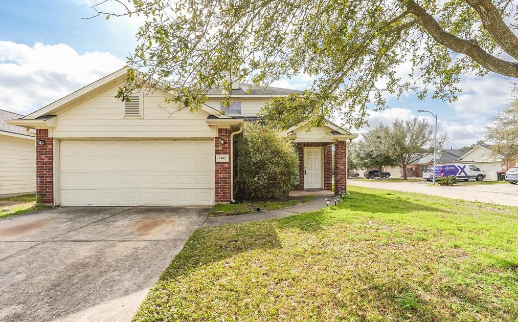 1402 Heath Cote Ln, Houston, TX 77073