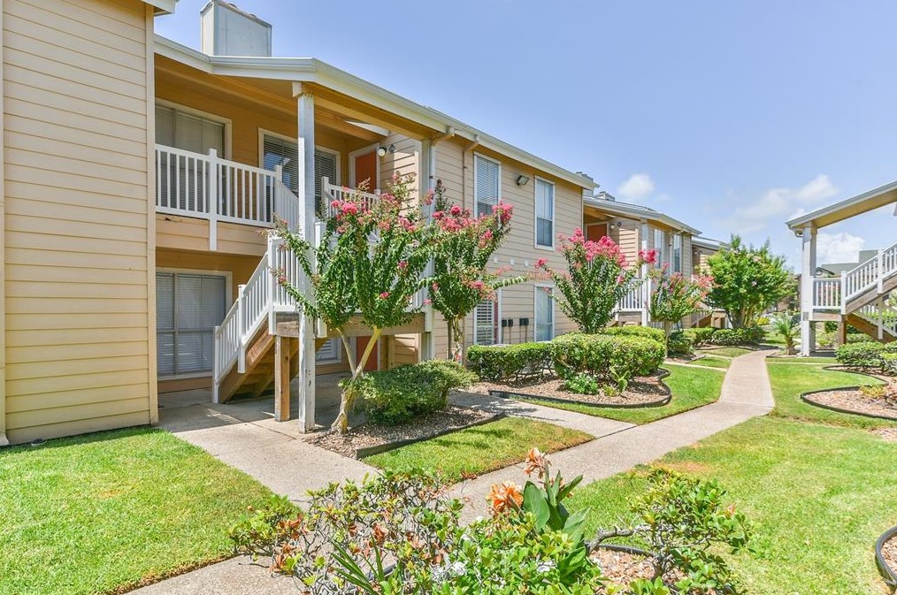 3506 Cove View Blvd Apt 1315, Galveston, TX 77554