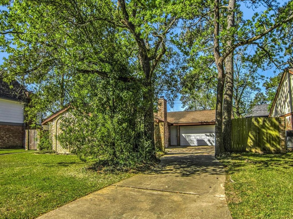 18007 Ella Blvd, Houston, TX 77090-1119