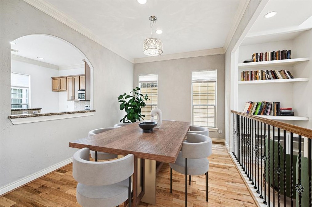 5966 Kansas, Houston TX 77007-1111 exterior