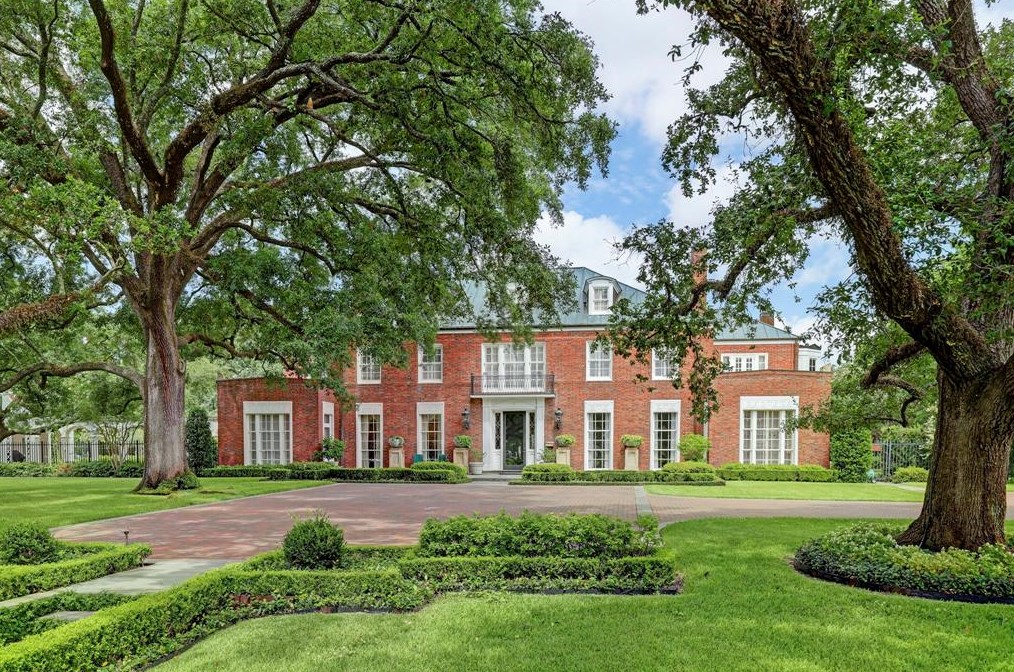 3425 Sleepy Hollow Ct, Houston, TX 77019-3127