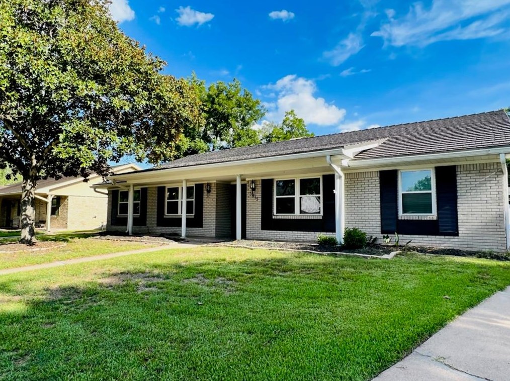 5915 Valkeith Dr, Houston, TX 77096