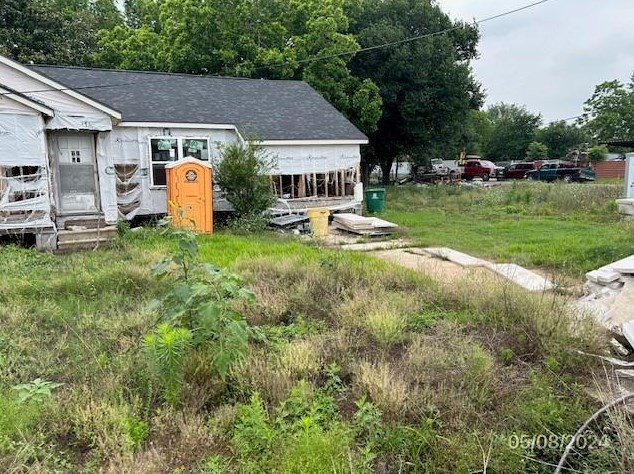 4555 Redbud St, Houston, TX 77051-1921