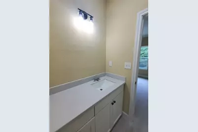 1306 N 9th Street, Conroe, TX 77301 - Photo 20