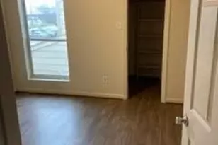 8100 Creekbend Dr, Houston, TX 77071 - Photo 2