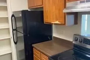 8100 Creekbend Dr, Houston, TX 77071 - Photo 16