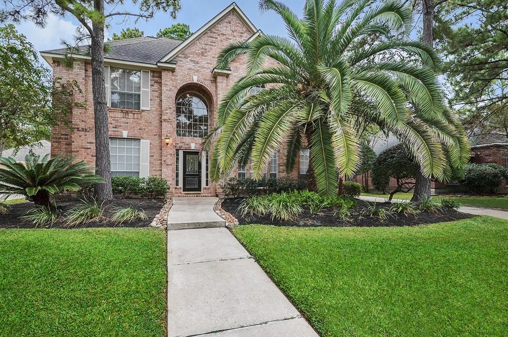 23 Rolling Stone Pl, Spring TX  77381-6528 exterior