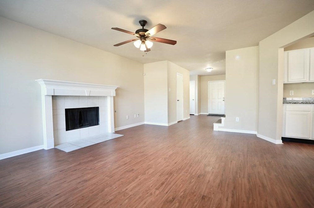 18334 Forest Dew Dr, Katy TX  77449-4456 exterior