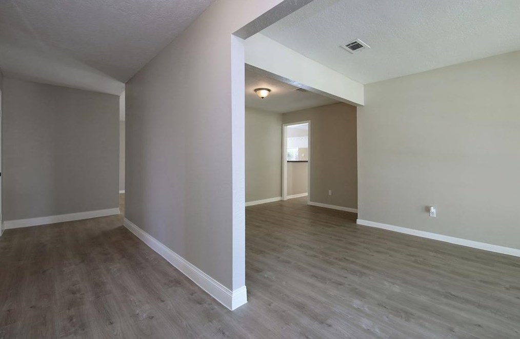 3403 Pine Ridge Ln, Houston TX  77088-5634 exterior