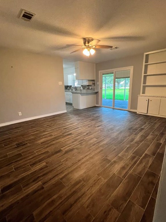 2702 19th Ave, Texas City, TX 77590-4904