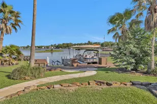 16059 Walden Rd, Conroe, TX 77356 - Photo 42