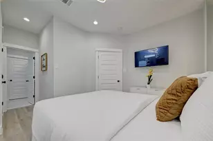 2105 Sam Wilson St, Houston, TX 77020 - Photo 22