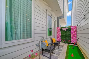 2105 Sam Wilson St, Houston, TX 77020 - Photo 4