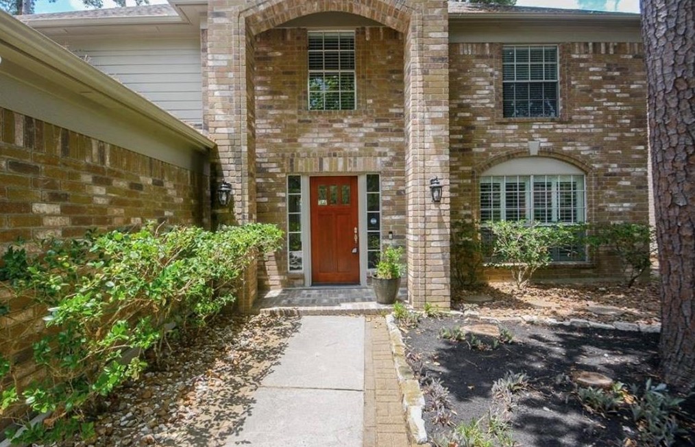 170 Dreamweaver Cir, Spring TX  77380-4205 exterior
