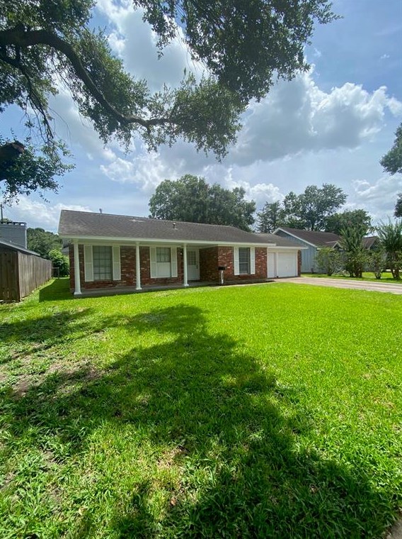 7143 Triola Ln, Houston, TX 77074