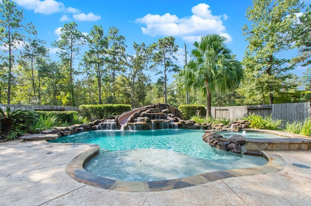7 Red Adler Pl, Spring, TX 77382