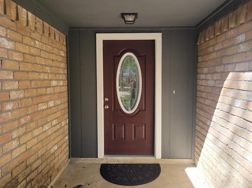 68 Waxberry Rd, Spring TX  77381-2897 exterior