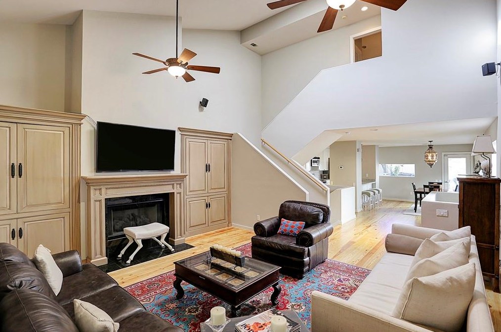 658 Lester St, Houston TX 77007-5223 exterior