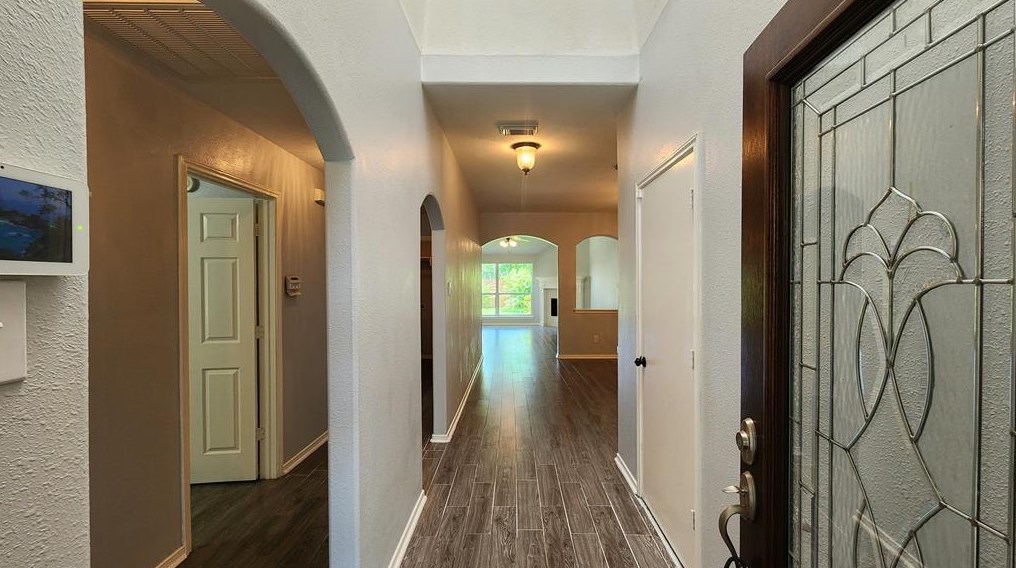 11902 White Water Bay Dr, Pearland, TX 77584