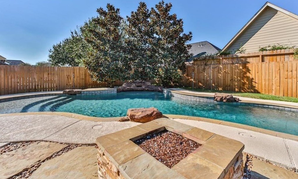 2802 Kestrel Trace Ln, Katy, TX 77494