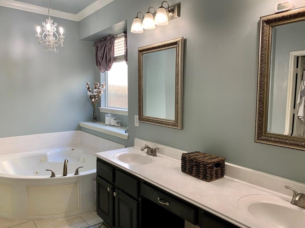 9510 Laurel Crk, Houston TX  77040 exterior