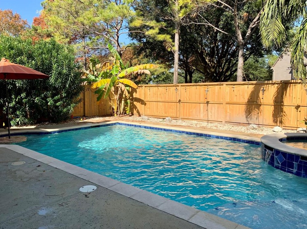 9510 Laurel Crk, Houston TX  77040 exterior