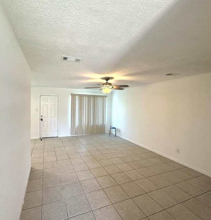 4139 Bermuda Dr, Pasadena, TX 77503-2805