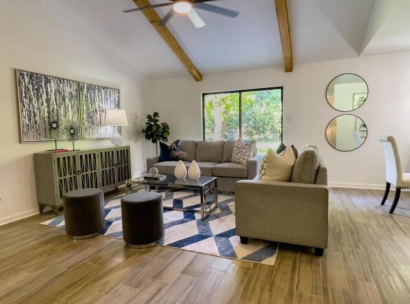 11914 Renwick Dr, Houston, TX 77035-4354