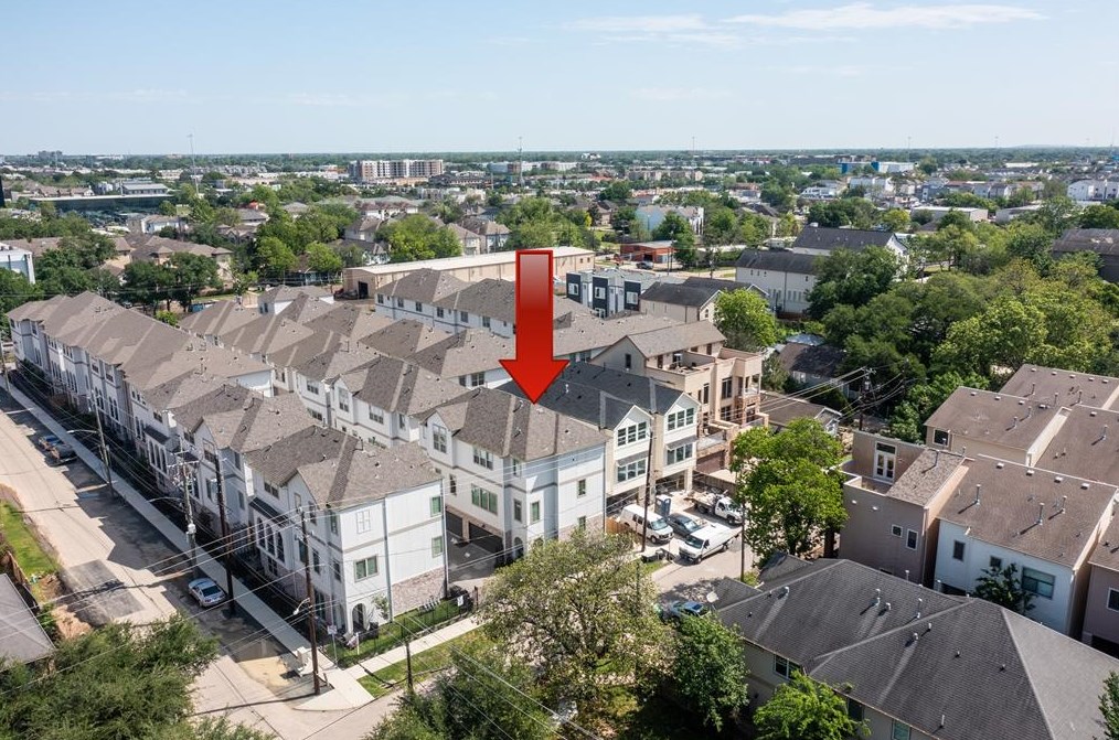 5220 Schuler St, Houston, TX 77007